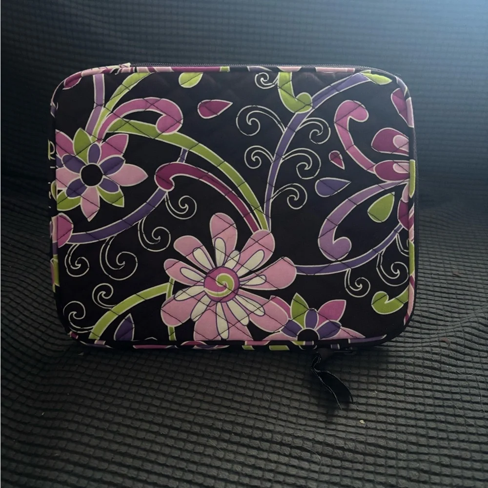 Vera Bradley Tablet Sleeve in Purple Punch pattern NWOT